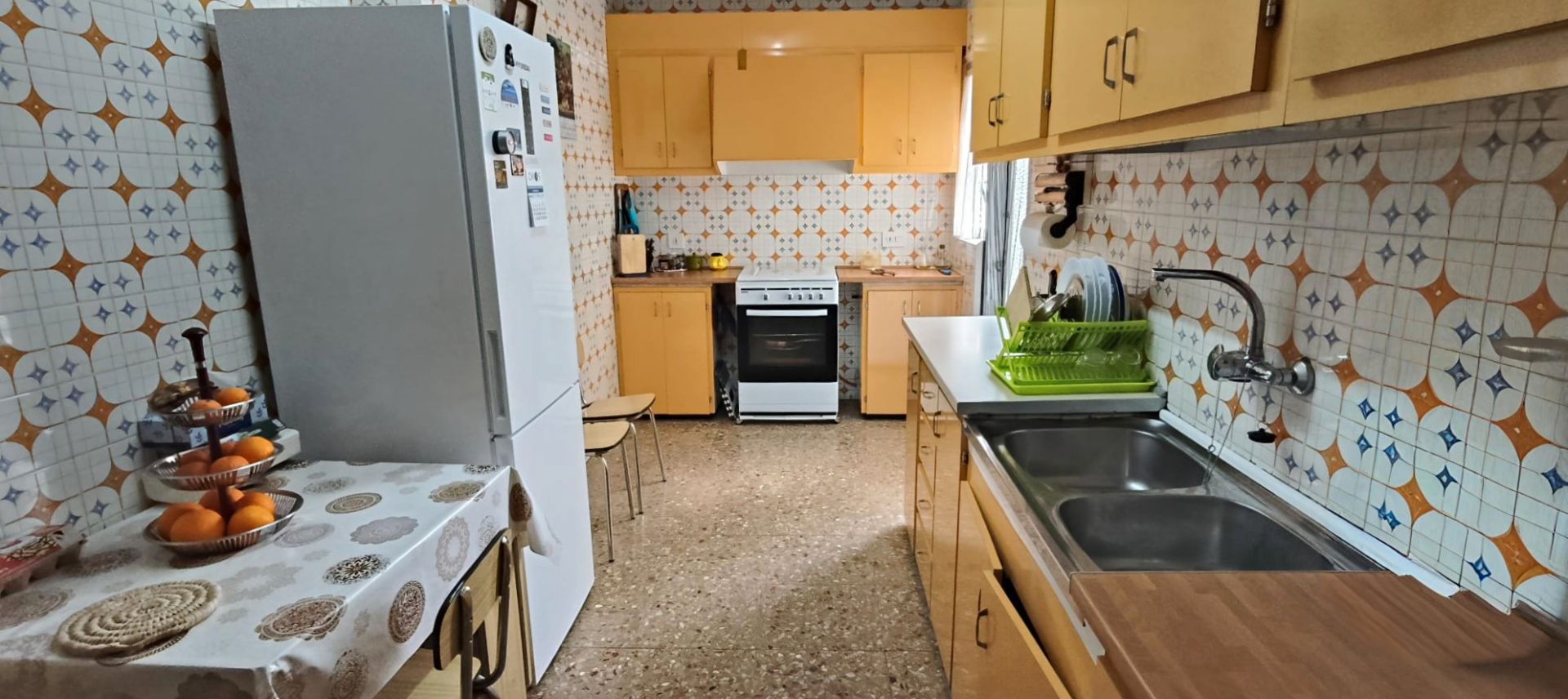 Kitchen of Flat for sale in Reus  with Air Conditioner, Terrace and Storage room