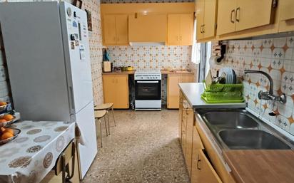 Cuina de Pis en venda en Reus amb Aire condicionat, Terrassa i Traster