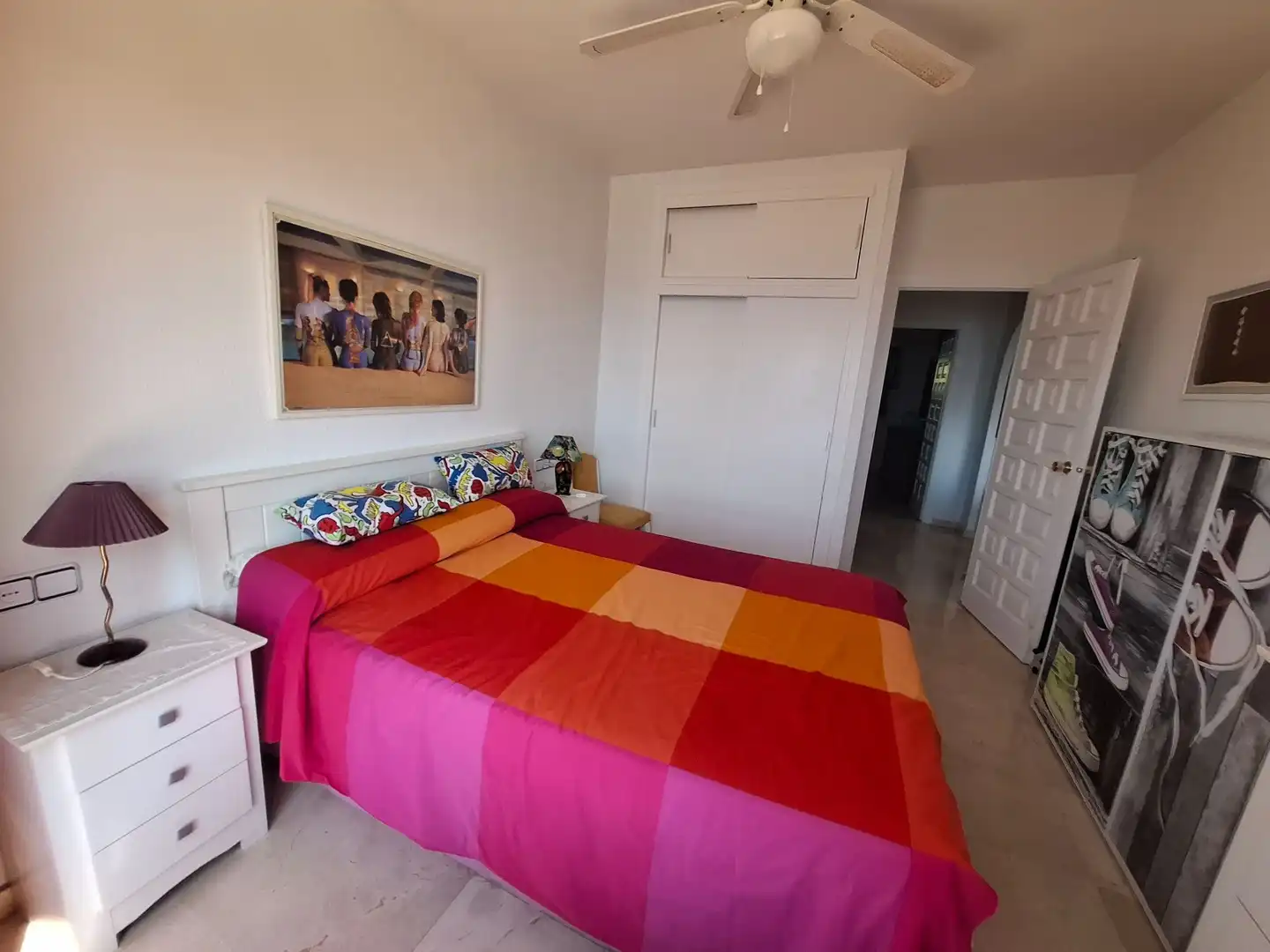 Habitación de Apartamento de alquiler en Benalmádena con Terraza, Amueblado y Piscina comunitaria
