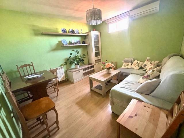 Piso en Venta en Calle del Barco en Universidad - Malasaña