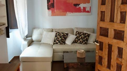 Foto 3 de Apartamento de alquiler en San Bartolomé,  Sevilla Capital