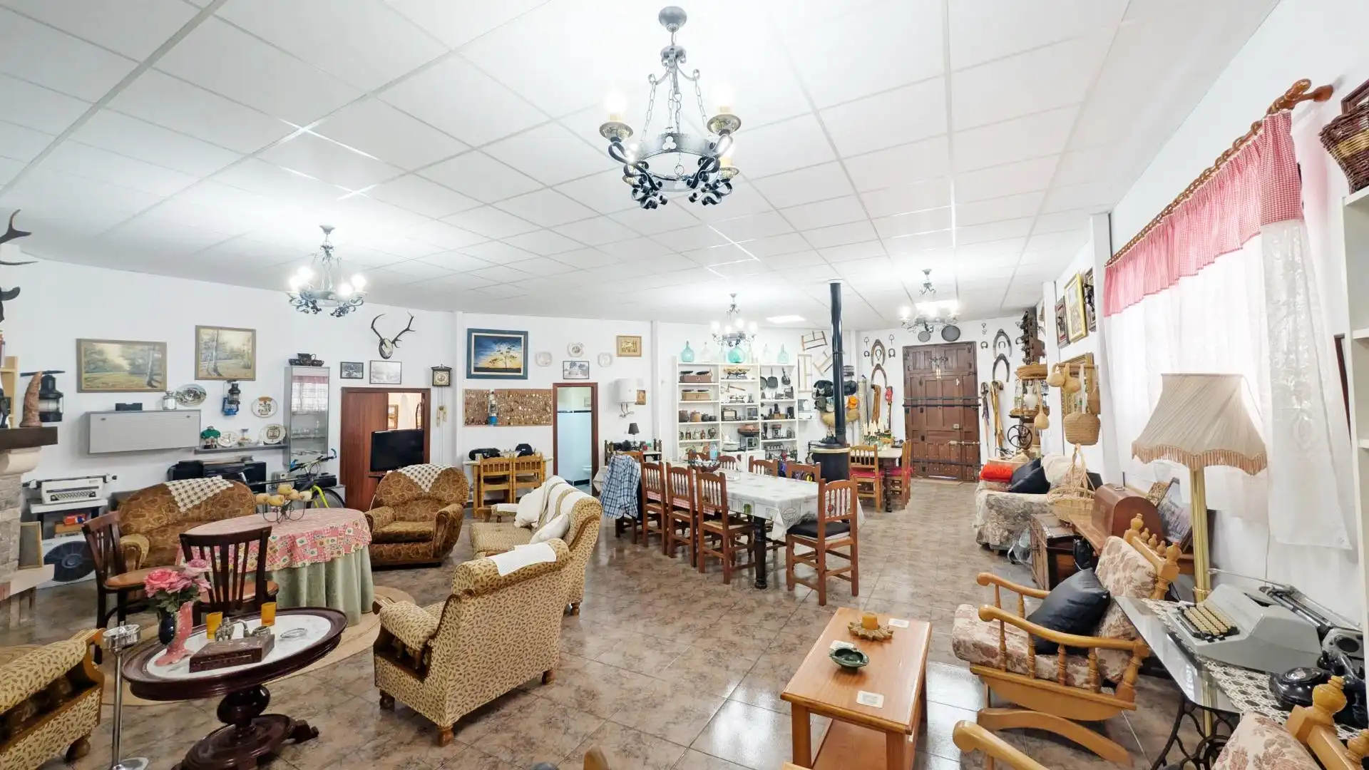 Casa con jardín en venta en Hondón de las Nieves / El Fondó de les Neus, imagen 34