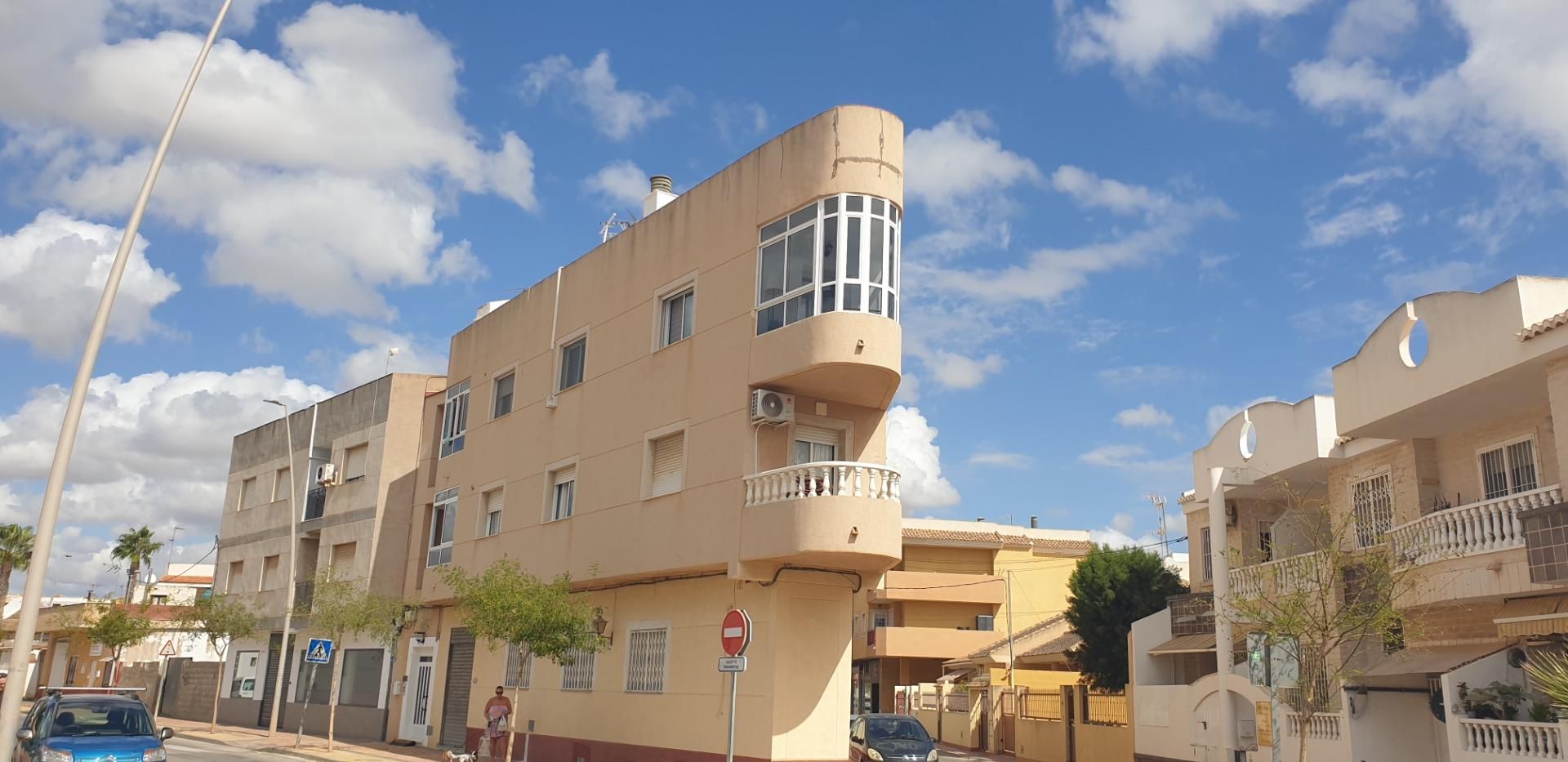 Exterior view of Flat for sale in Los Alcázares  with Private garden, Terrace and Balcony