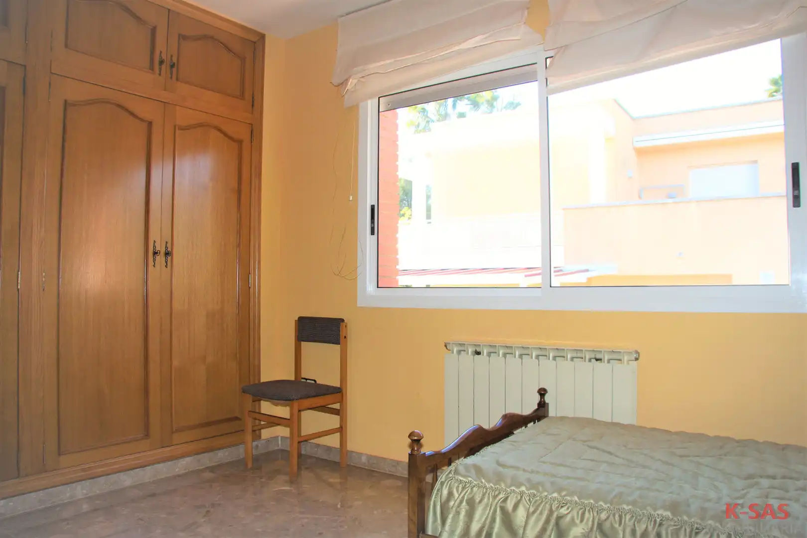 Dormitori de Casa o xalet en venda en Tarragona amb Aire condicionat, Calefacció i Jardí privat