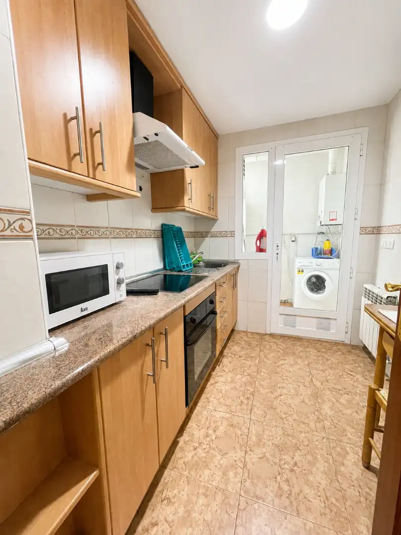 Küche von Wohnung zum Verkauf in Tomelloso mit Klimaanlage, Heizung und Möbliert