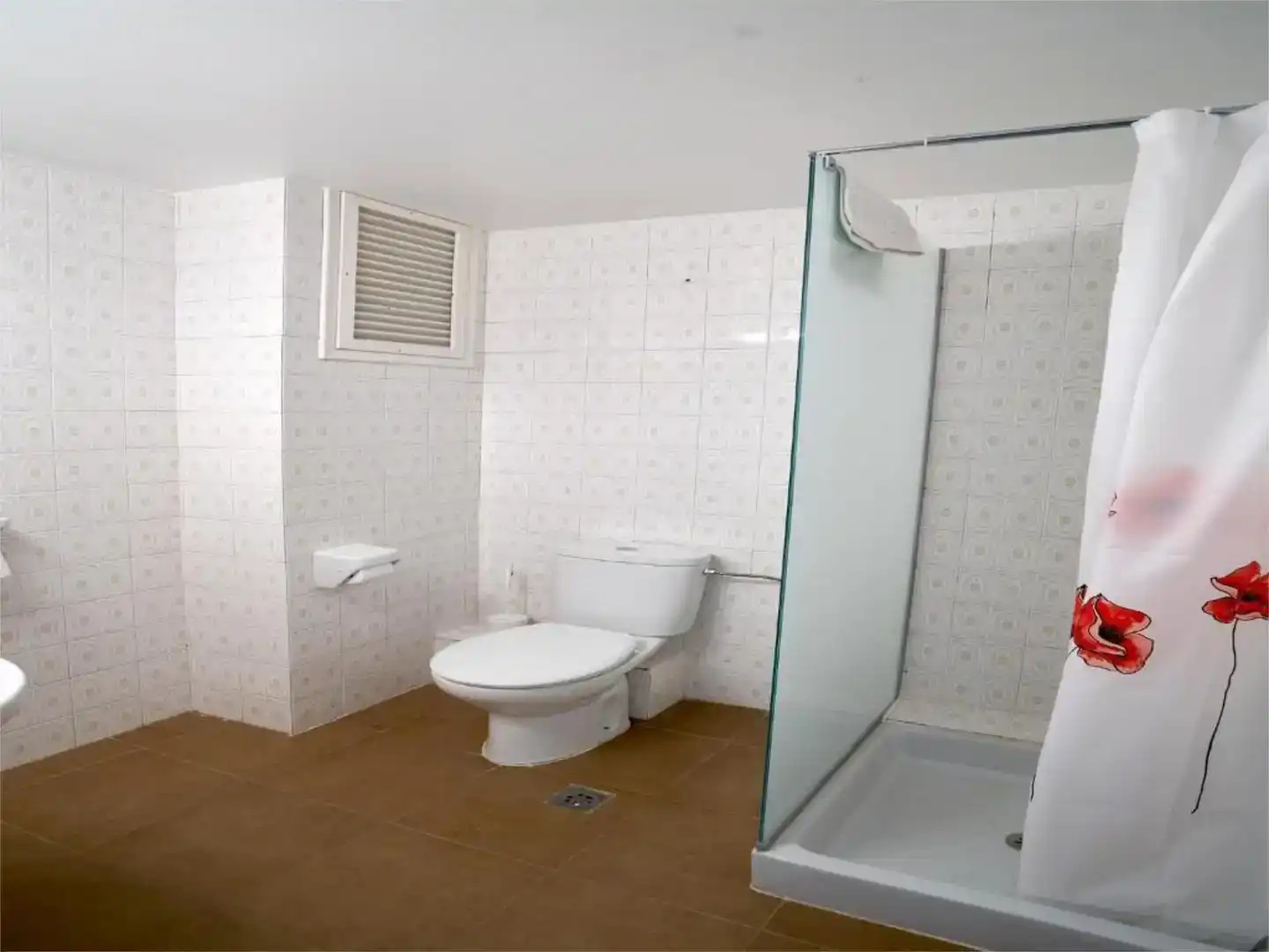 Badezimmer von Wohnungen zur Miete in Benidorm mit Klimaanlage und Balkon