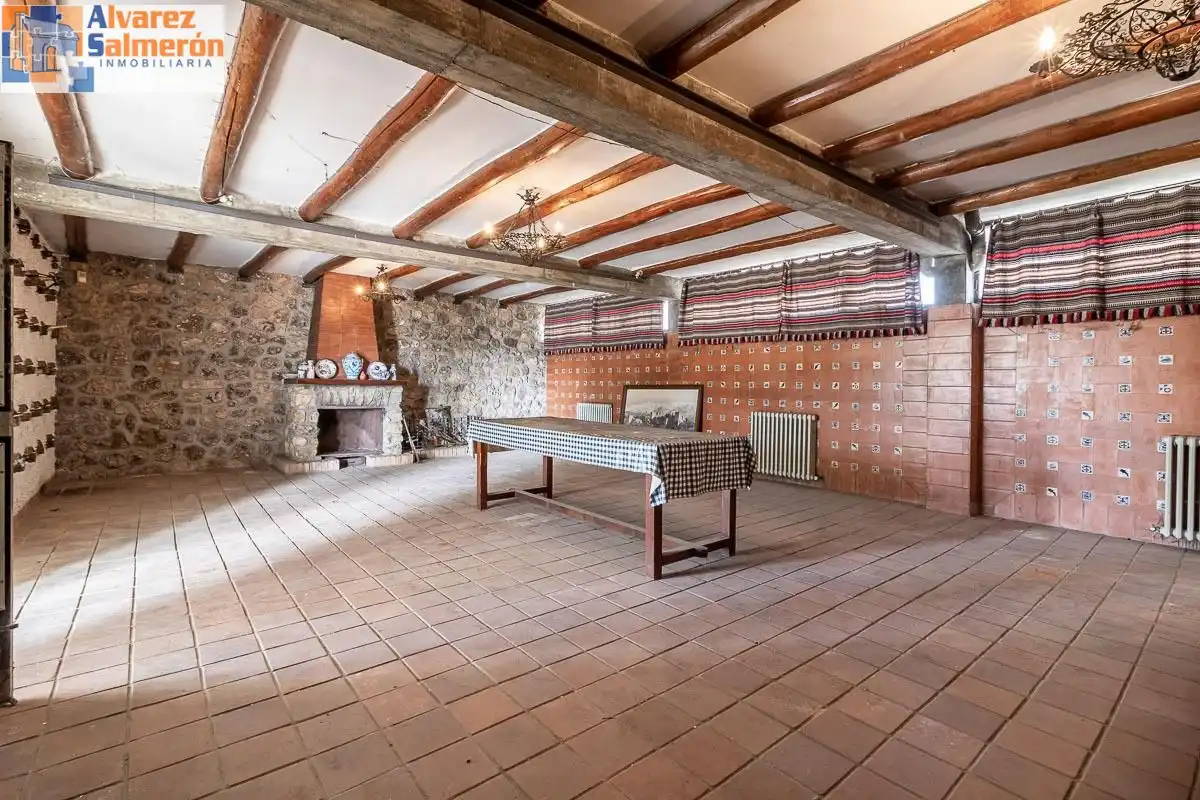 Casa rústica amb piscina en venda a Santa Fe, imagen 8