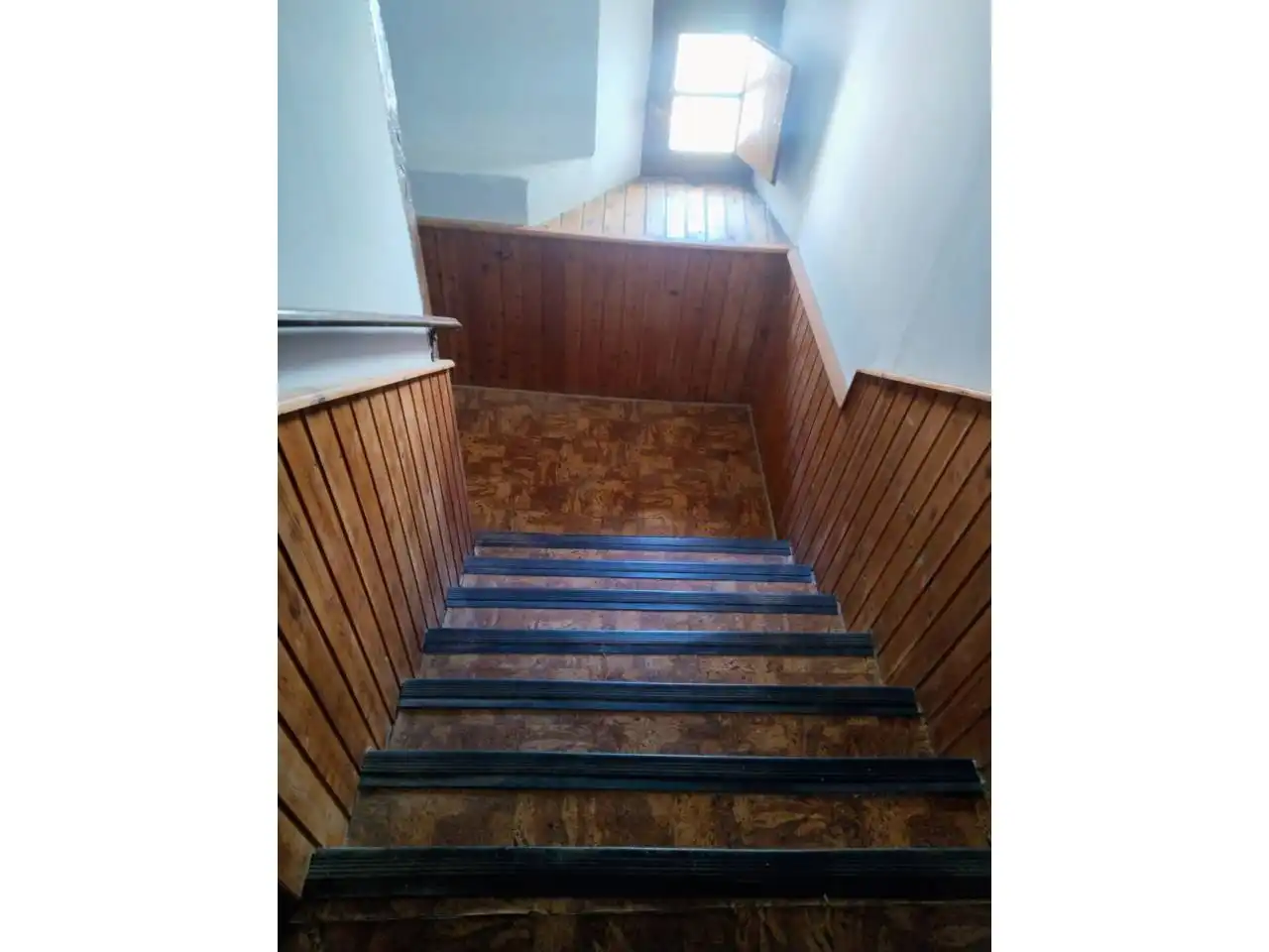 Wohnung zum Verkauf in Merindad de Cuesta-Urria mit Heizung, Abstellraum und Möbliert