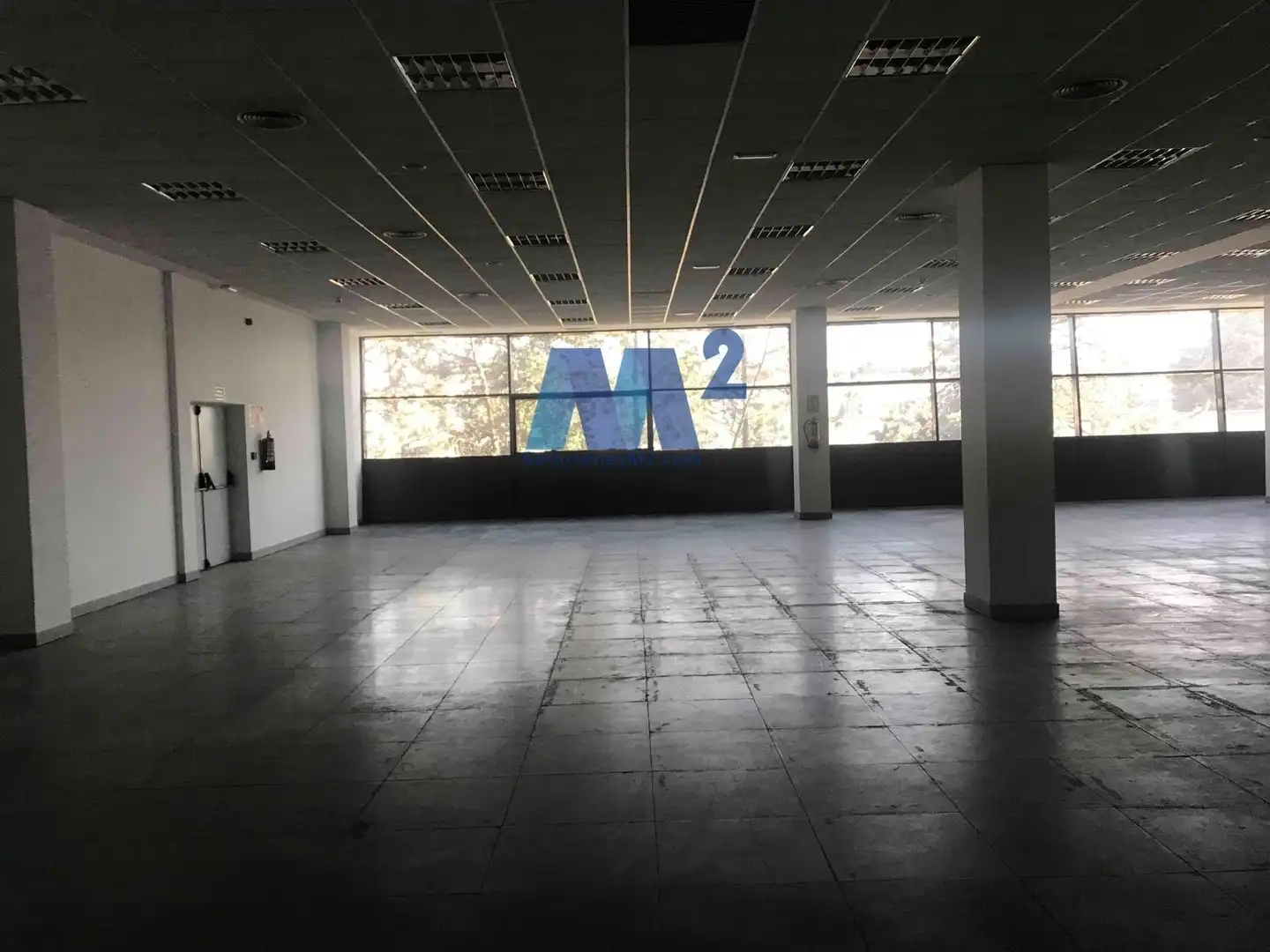 Oficina de alquiler en Valportillo Primera, Zona Industrial