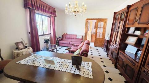 Foto 5 de Casa o xalet en venda a Avenida Málaga Oloroso, Cortijo Bazán - Los Casinis - Los Cipreses, Málaga