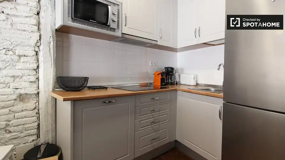 Habitación en Universidad - Malasaña