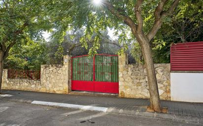 Vista exterior de Casa o xalet en venda en Alcanar amb Terrassa, Piscina i Moblat