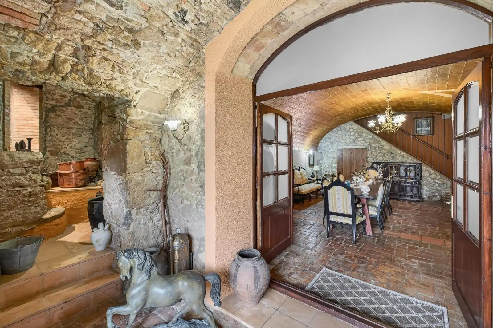 Casa rústica con piscina en venta en Carrer Carrer Castell, imagen 41