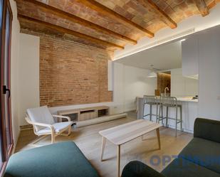 Living room of Flat to rent in  Barcelona Capital  with Air Conditioner, Heating and Terrace