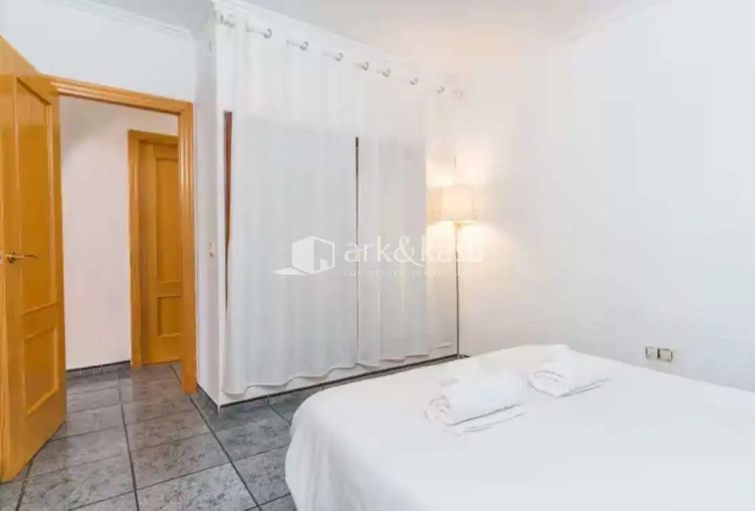 Habitación de Casa o chalet de alquiler en Torrent con Jardín privado, Terraza y Trastero