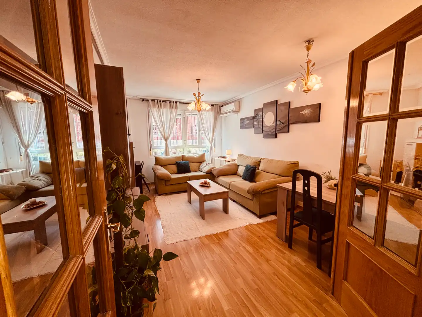 Living room of Flat for rent in Getafe  with Air Conditioner, Parquet flooring and Washing machine