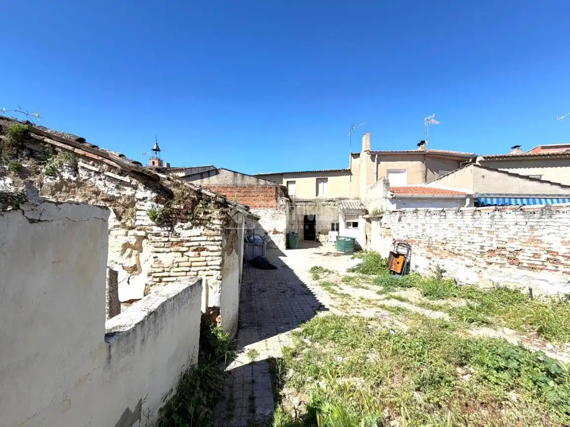 Finca rústica en venda en Cebolla amb Jardí privat