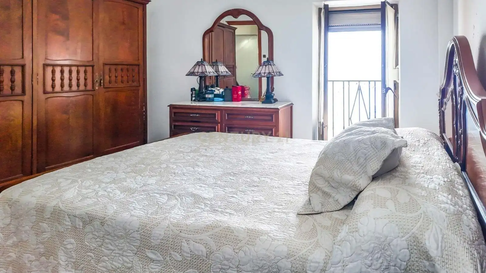 Bedroom of Houses for sale in Cáceres  with Balcony