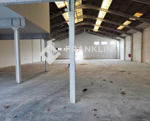 Nau industrial de lloguer en Barberà del Vallès