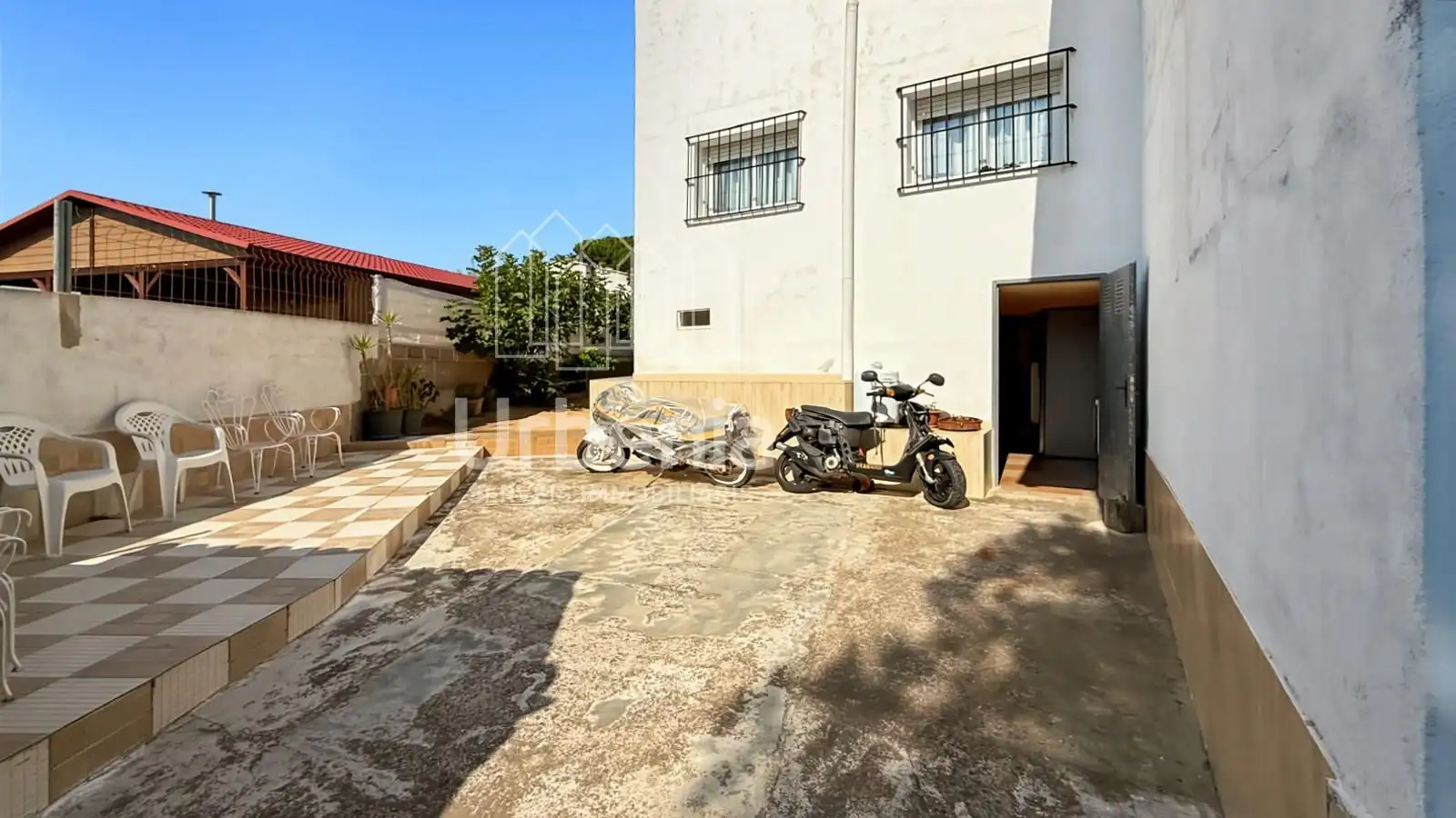 Vista exterior de Casa o chalet en venta en Tordera con Amueblado