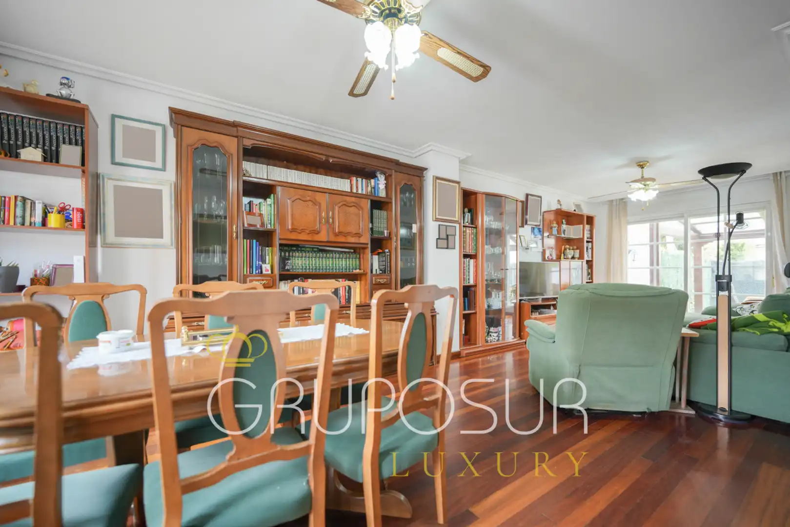 Comedor de Casa adosada en venta en Arroyo de la Encomienda con Calefacción, Jardín privado y Parquet