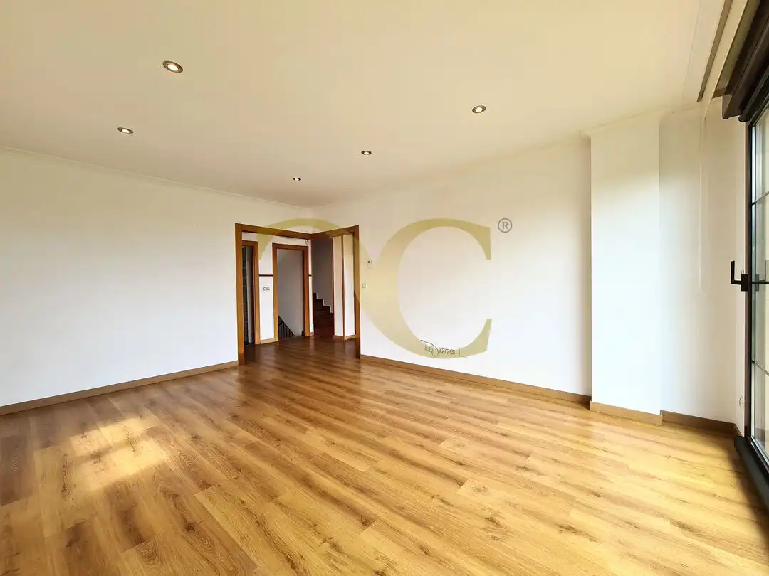 Casa o chalet en venta en Gijón  con Calefacción, Jardín privado y Balcón