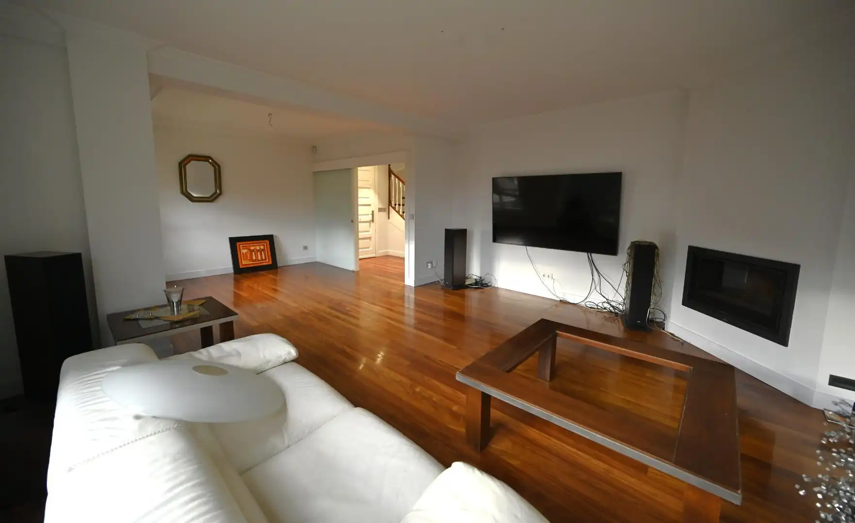 Sala de estar de Casa adosada en venta en Loiu con Aire acondicionado, Calefacción y Jardín privado