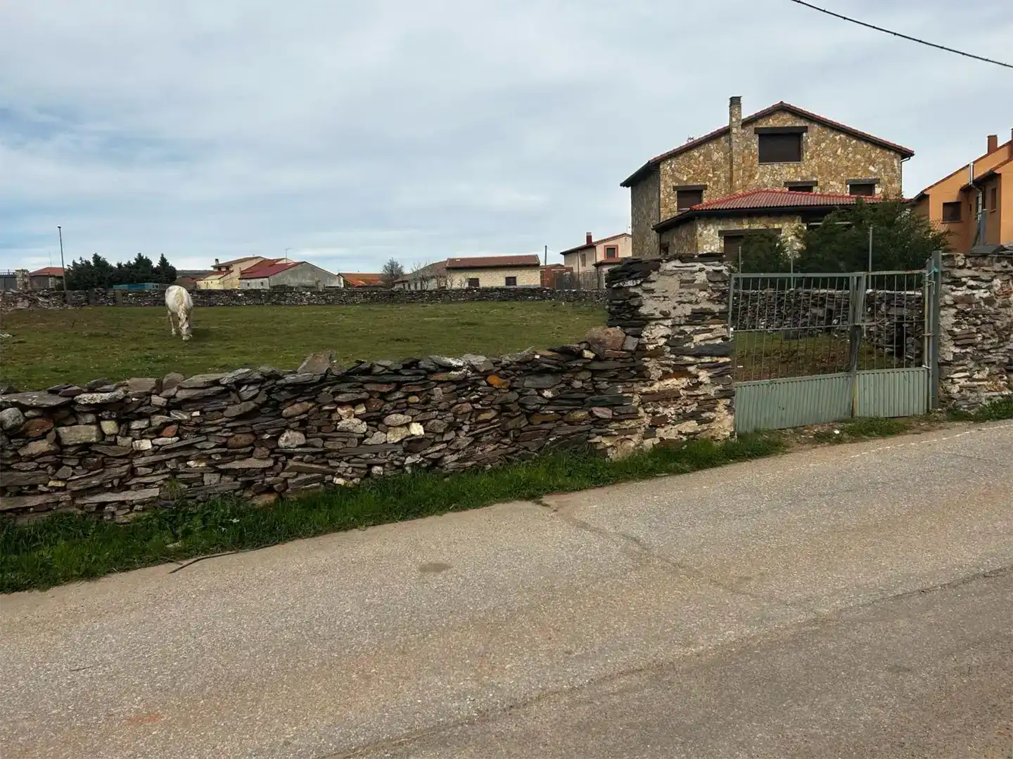 Residencial en venda en Cantalojas