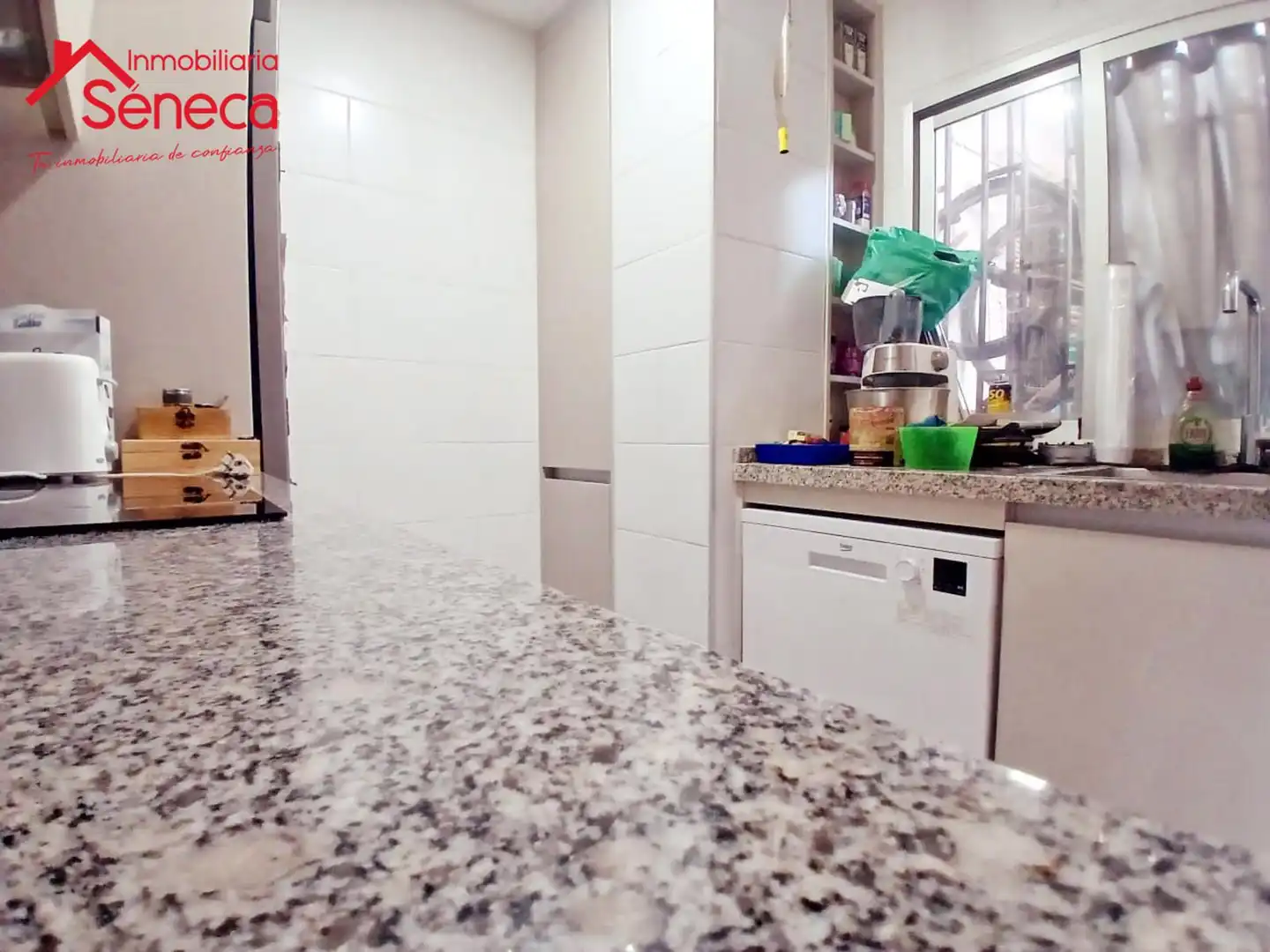 Cuina de Casa o xalet en venda en Córdoba amb Aire condicionat, Terrassa i Traster