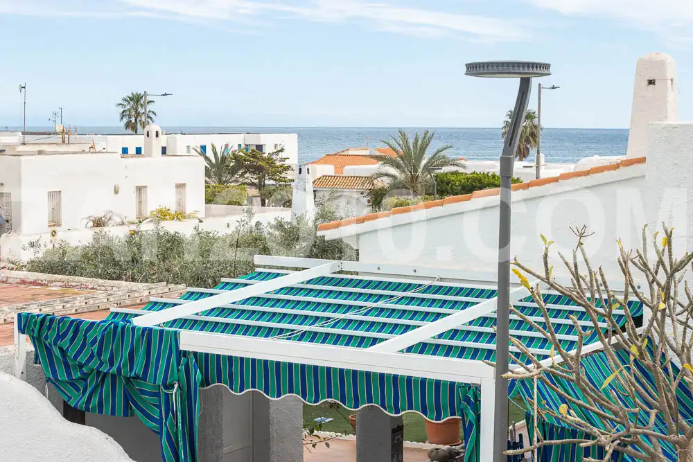 Einfamilien-Reihenhaus zum Verkauf in Calle Esquimo, El Palmeral