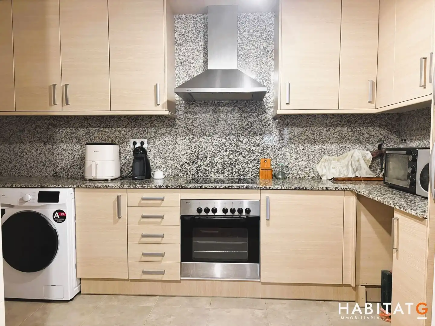 Cocina de Piso en venta en Bellpuig con Calefacción y Trastero