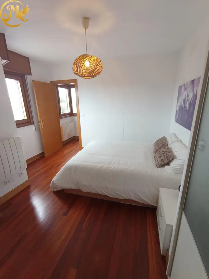 Piso en venta en Calle ALBERICIA, Alisal - San Román