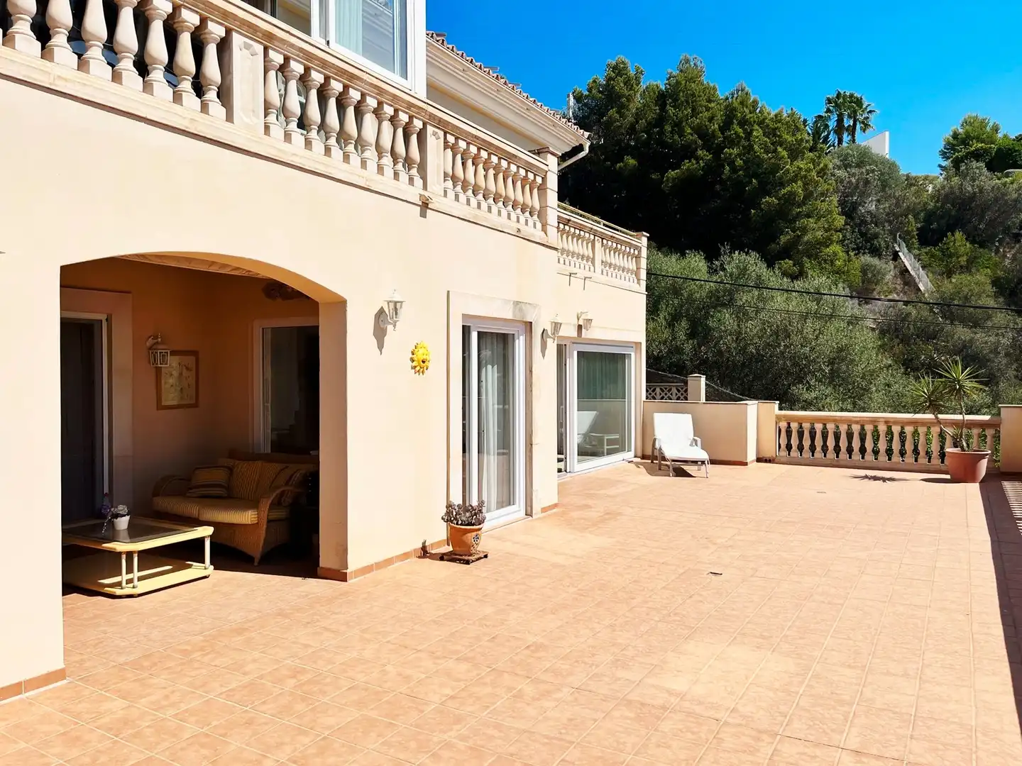 Vista exterior de Casa o xalet en venda en Calvià amb Aire condicionat, Calefacció i Terrassa