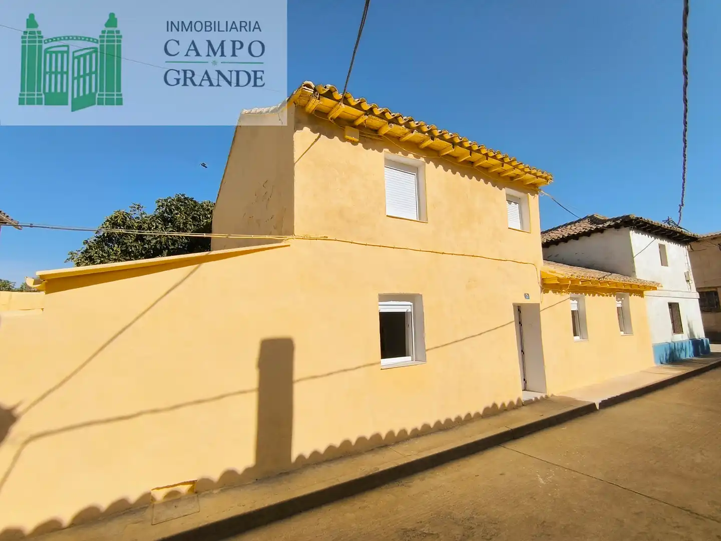 Vista exterior de Casa o chalet en venta en Castromocho con Jardín privado y Trastero