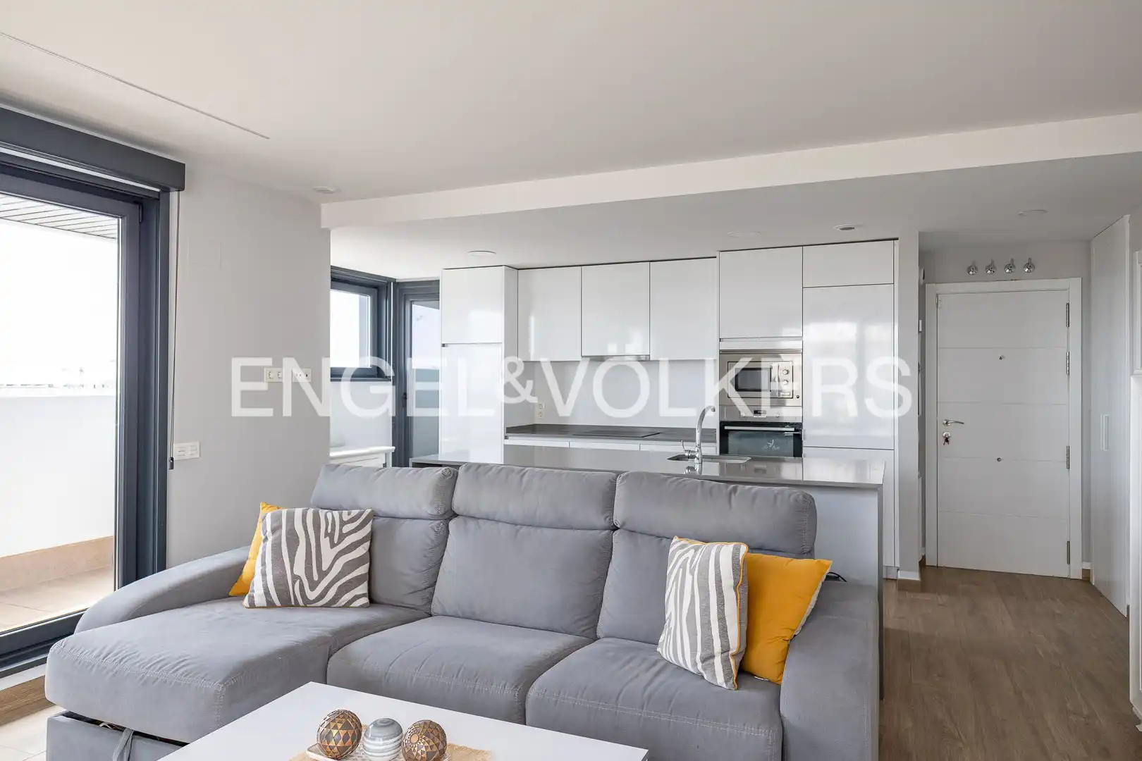 Living room of Attic for rent in Madrid  with Air Conditioner, Heating and Private garden