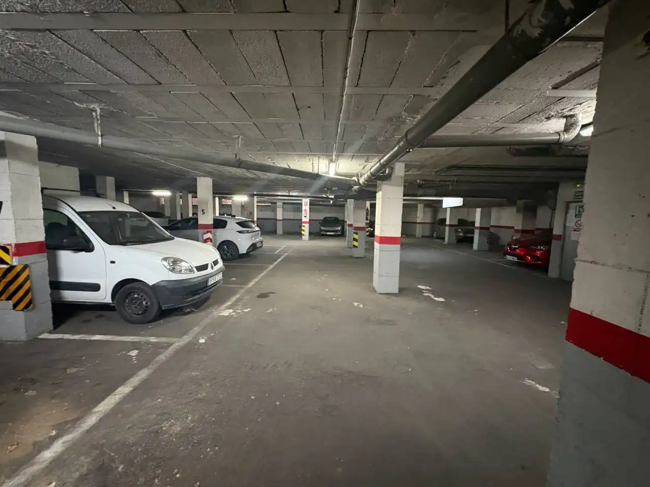 Aparcament de Pis en venda en Alicante / Alacant amb Aire condicionat i Balcó