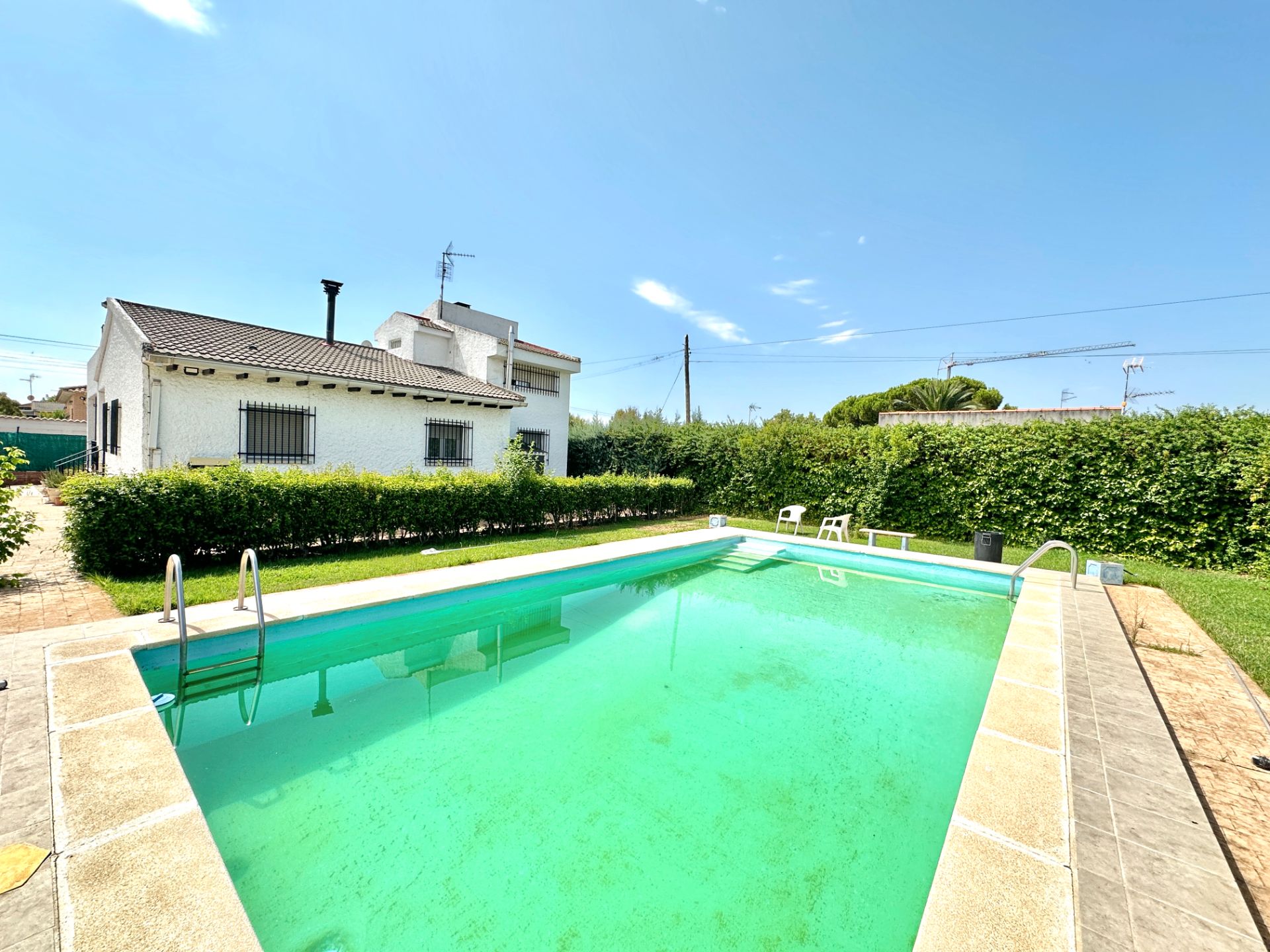 Piscina de Casa o xalet en venda en Huecas amb Calefacció, Jardí privat i Terrassa