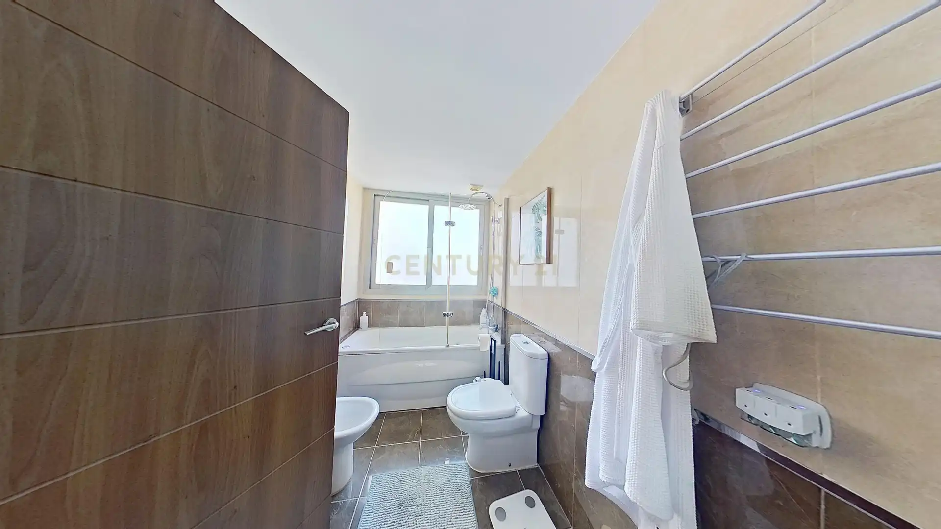 Badezimmer von Maisonette zum Verkauf in Mijas mit Klimaanlage, Privatgarten und Abstellraum