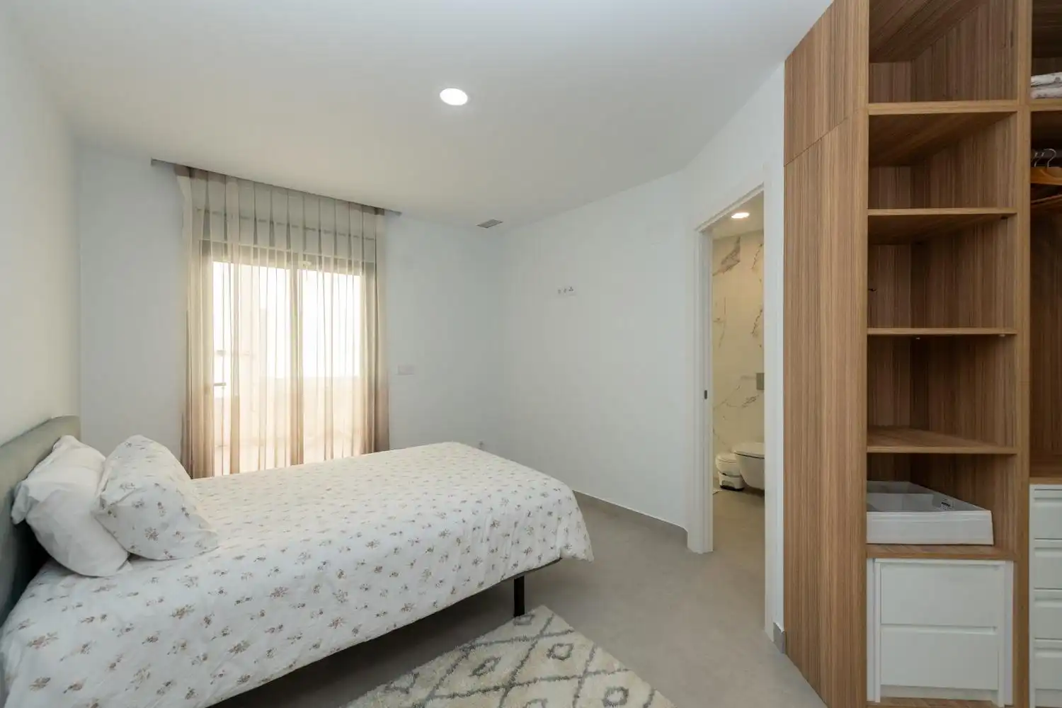 Schlafzimmer von Haus oder Chalet zur Miete in El Campello mit Klimaanlage, Privatgarten und Terrasse