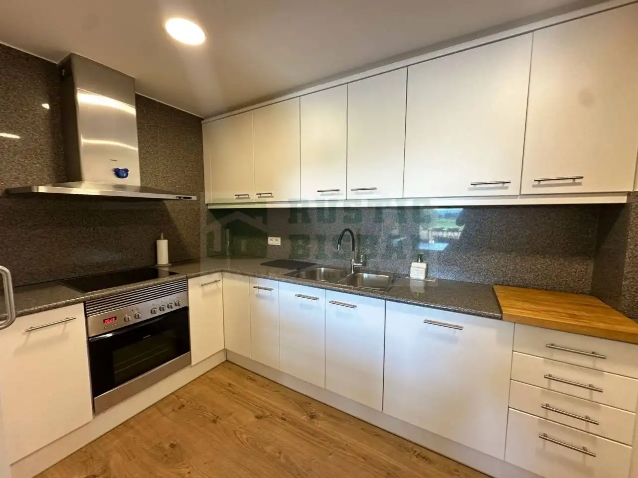 Kitchen of Apartments for rent in Gualta  with Air Conditioner, Heating and Parquet flooring