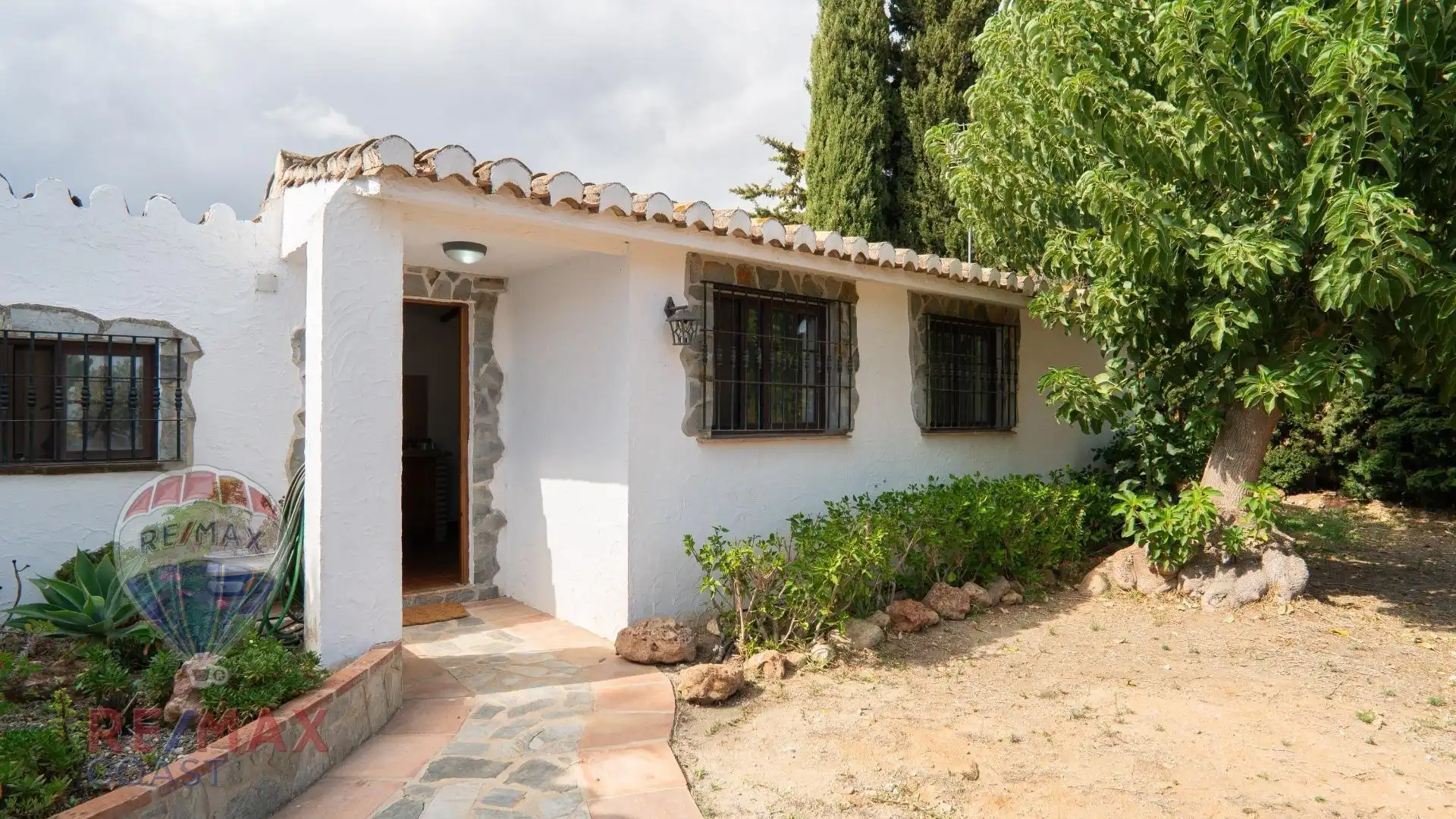 Jardí de Casa o xalet en venda en Alhaurín de la Torre amb Aire condicionat, Jardí privat i Terrassa