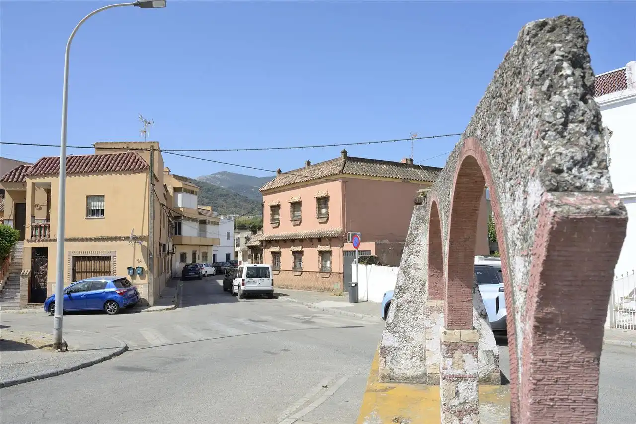 Exterior view of Detached homes for sale in Algeciras
