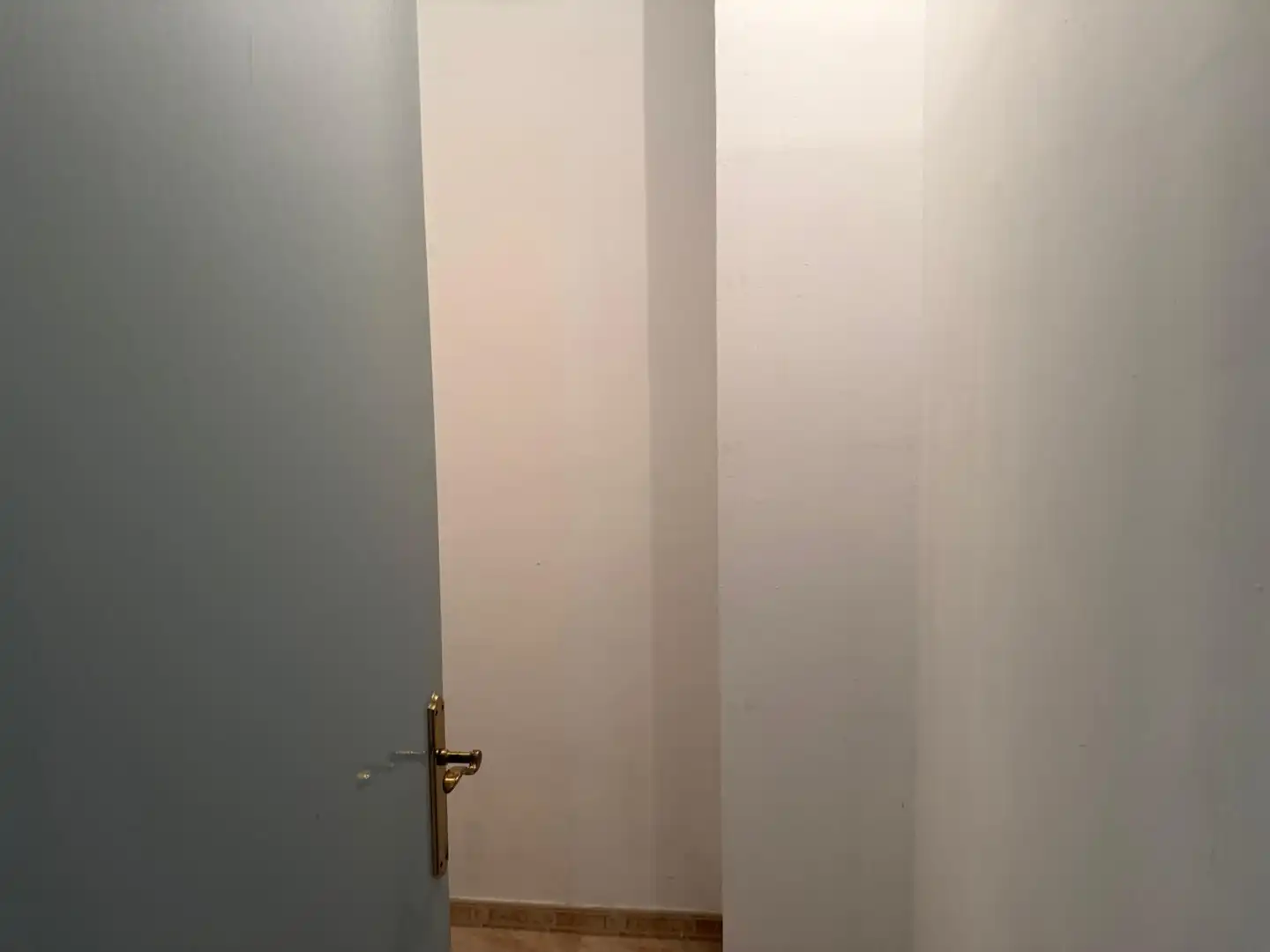 Wohnung zum Verkauf in Barcelona mit Klimaanlage und Balkon