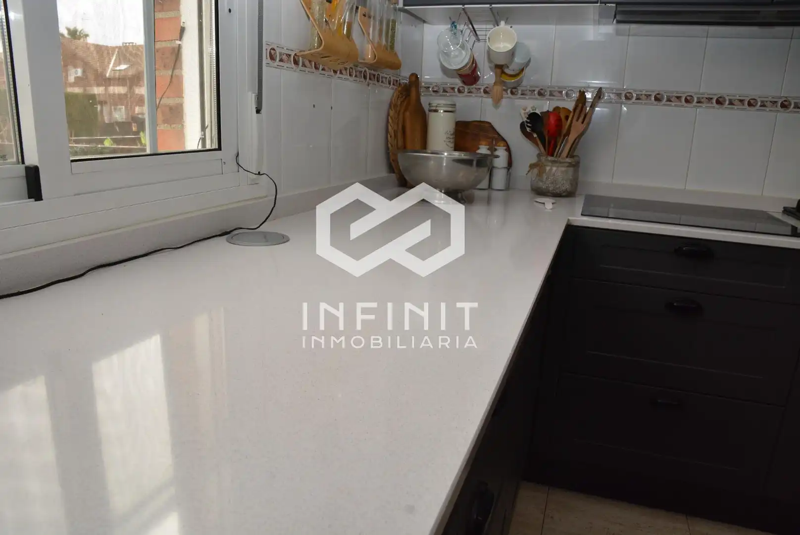 Casa adosada en venta en Villanueva de la Torre