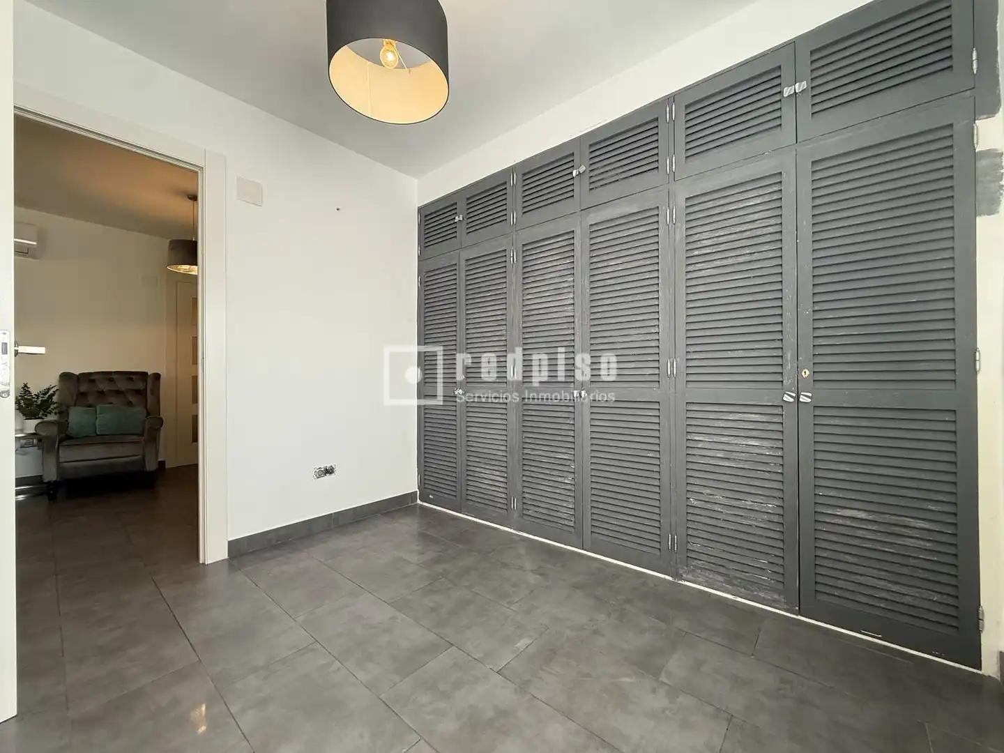 Habitación de Piso en venta en Málaga con Aire acondicionado y Amueblado
