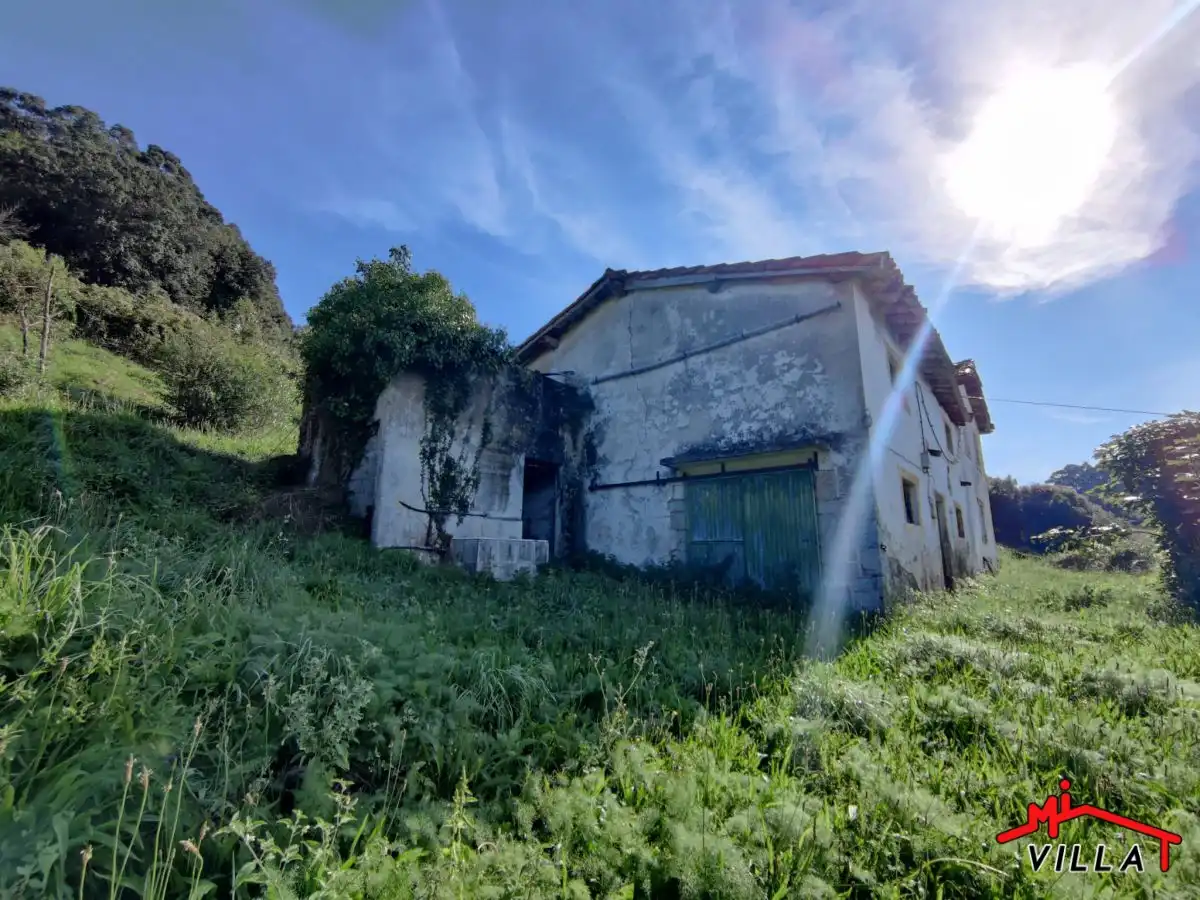 Exterior view of Houses for sale in Laredo