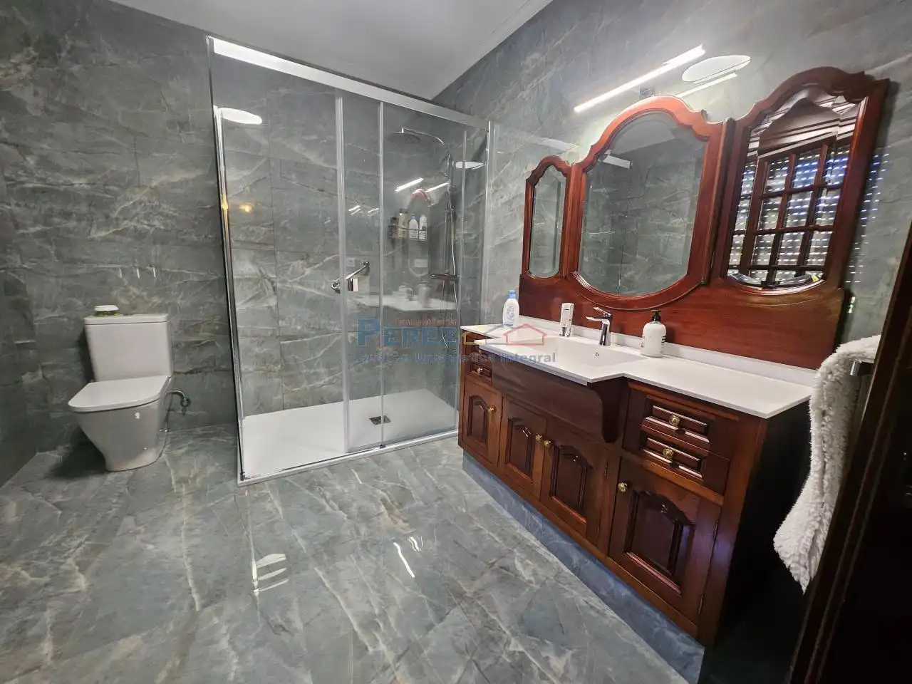 Baño de Casa o chalet en venta en Fene con Calefacción, Jardín privado y Terraza