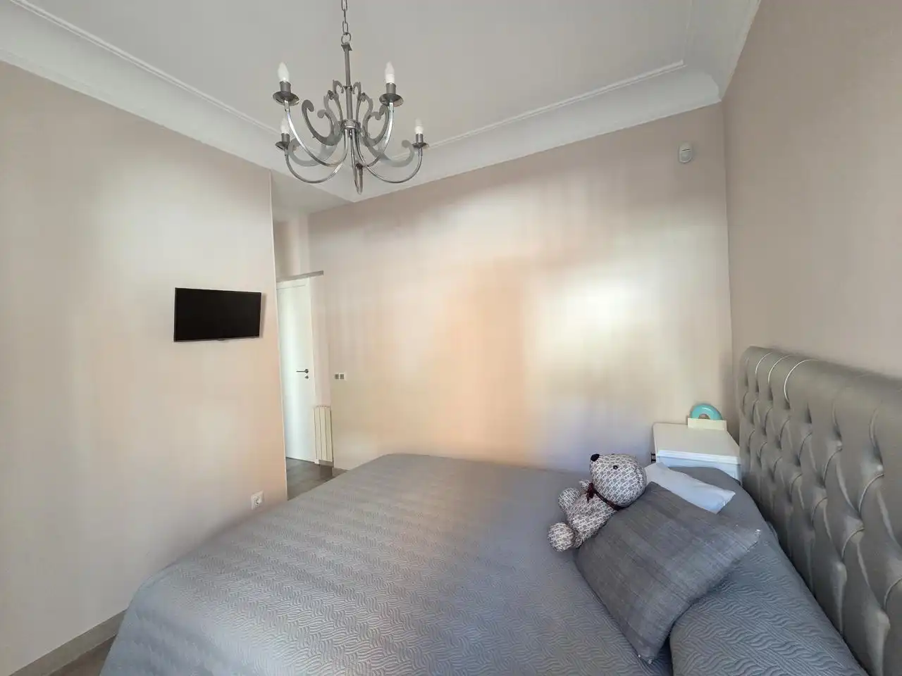Houses for rent in Calle de Tremp, Ciudad Universitaria