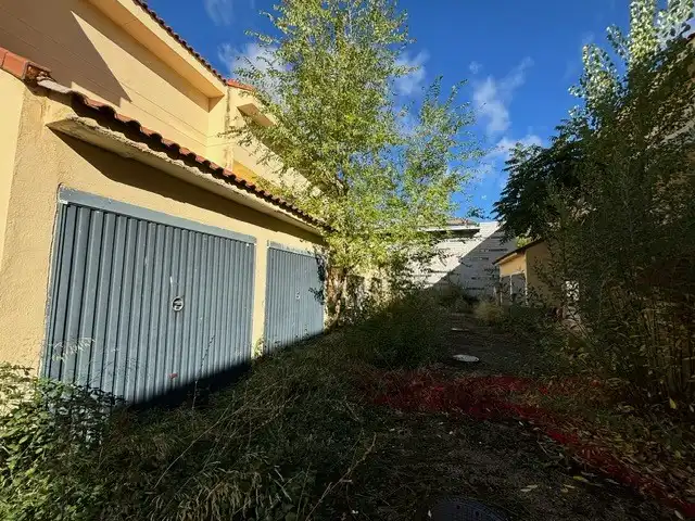 Casa adosada en venda a Calle de las Rosas, La Cabrera