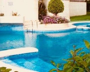 Swimming pool of Apartment for sale in Benidorm  with Air Conditioner, Terrace and Furnished